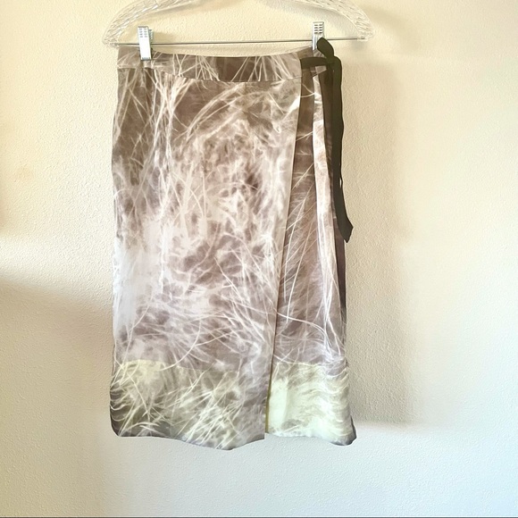 Wrap Skirt - Picture 2 of 11